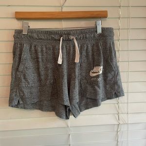 gray nike shorts! size L perfect condition!